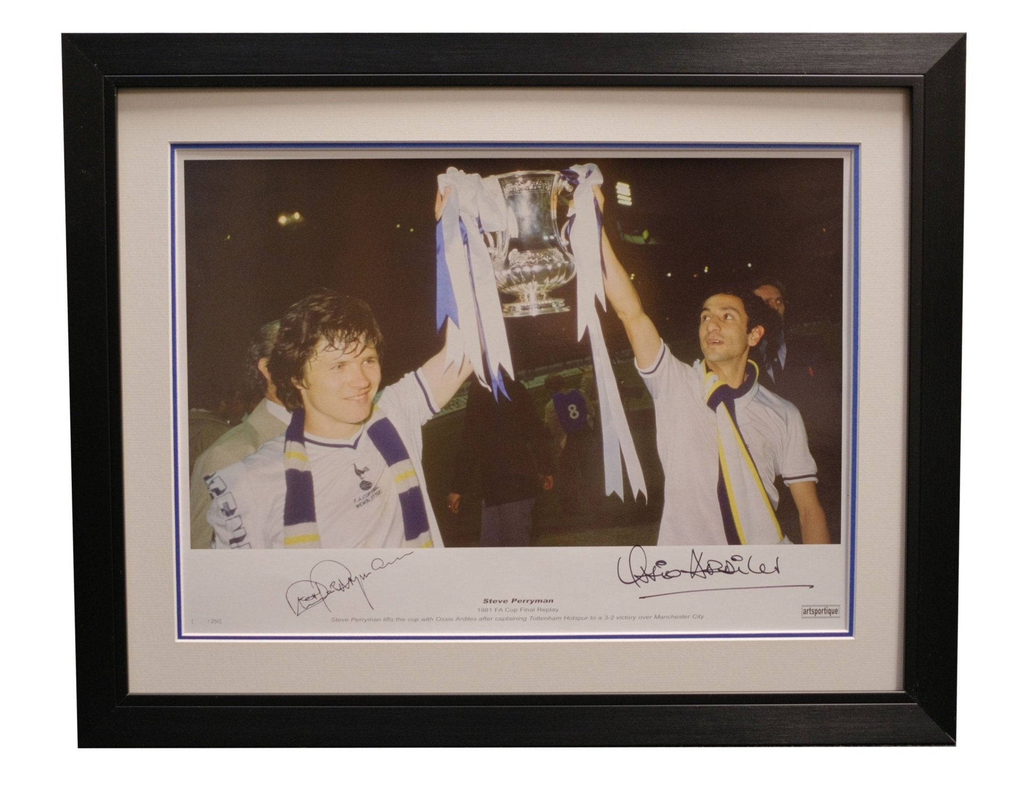 1981 FA cup Final Steve Perryman & Ossie Ardiles. - Memorabilia Framers Shop